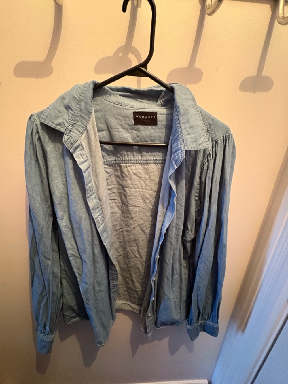 Womance Light Wash Denim Button-Front Shirt Jacket